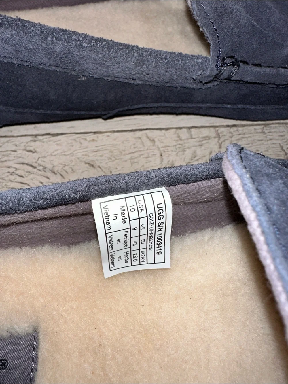 UGG Men's Ascot Suede Slippers